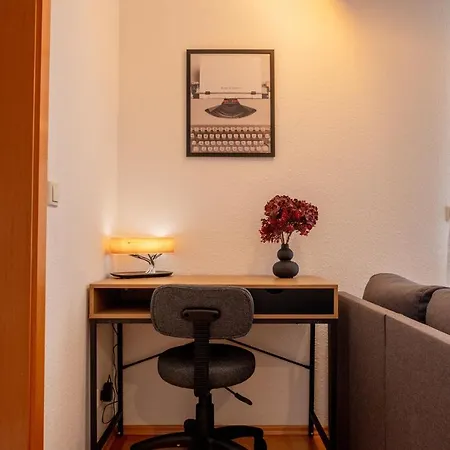 Klassen Apartments! Zentral Und Bequem, Entdecken Sie Bad Schussenried Buitenkant foto
